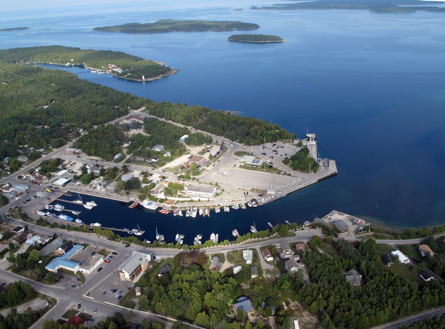 Tobermory Harbour 4